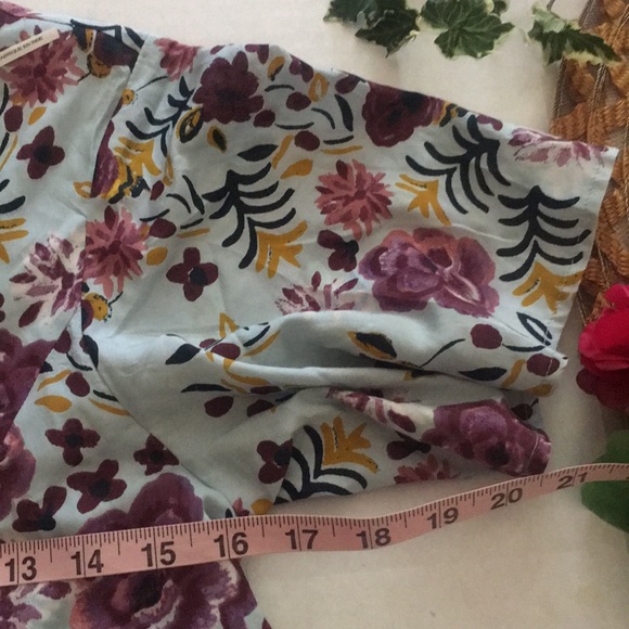 Urban Outfitters Floral Tea Party Blouse - Picture 6 of 10